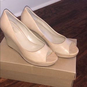 Cole Hanna Shayna wedge Nude